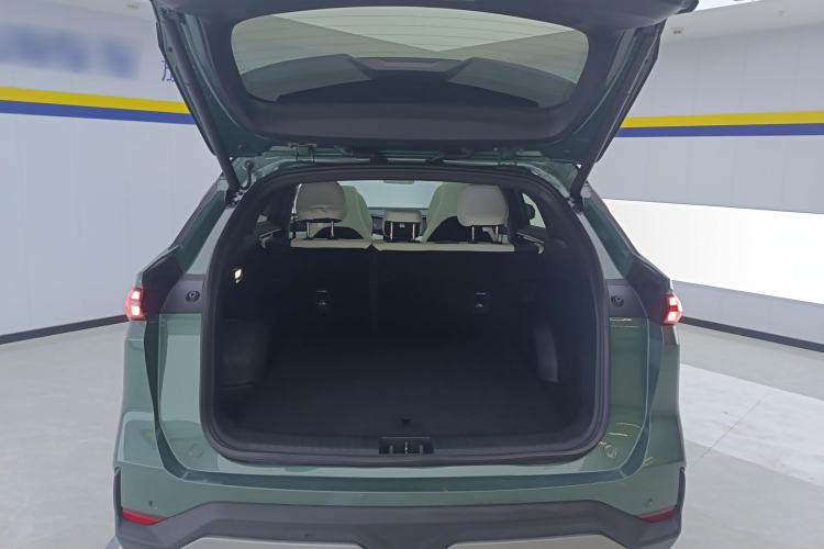 Used Geely Galaxy L7 2024 1.5T 115 km Starship Dragon Edition Trunk