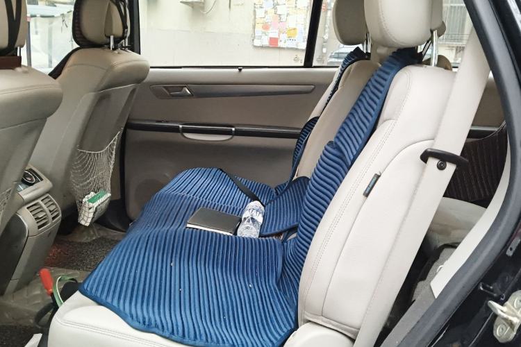 Used Mercedes-Benz R-Class 2014 R 320 4MATIC Business Model