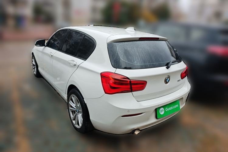 Used BMW 1 Series 2015 118i Urban Design Package Rear Left 45 Deg