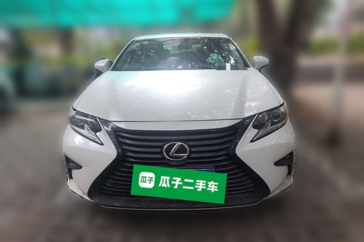 Used Lexus ES 2017 200 30th Anniversary Edition
