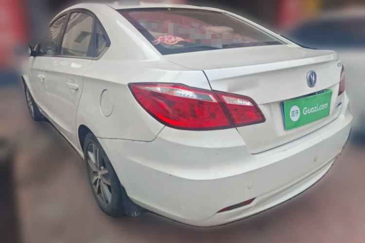 Used CHANGAN Eado 2015 1.6L Manual Luxury Model China IV Standard