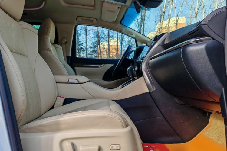 Used Toyota Alphard 2020 Dual-Engine 2.5L Prestige Edition
