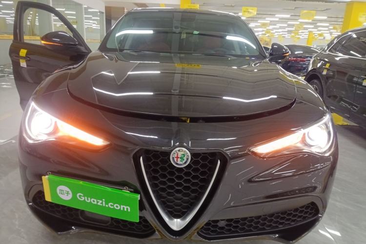 Used Alfa Romeo Stelvio 2017 2.0T 200HP Elite Edition