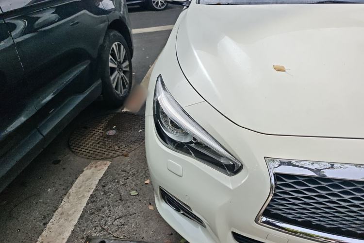 Used Infiniti Q50L 2018 2.0T Comfort Edition China VI Standard Right Front Headlight