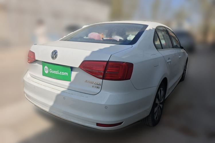 Used Volkswagen Sagitar 2017 230TSI Automatic Comfort Version Rear Right 45 Deg