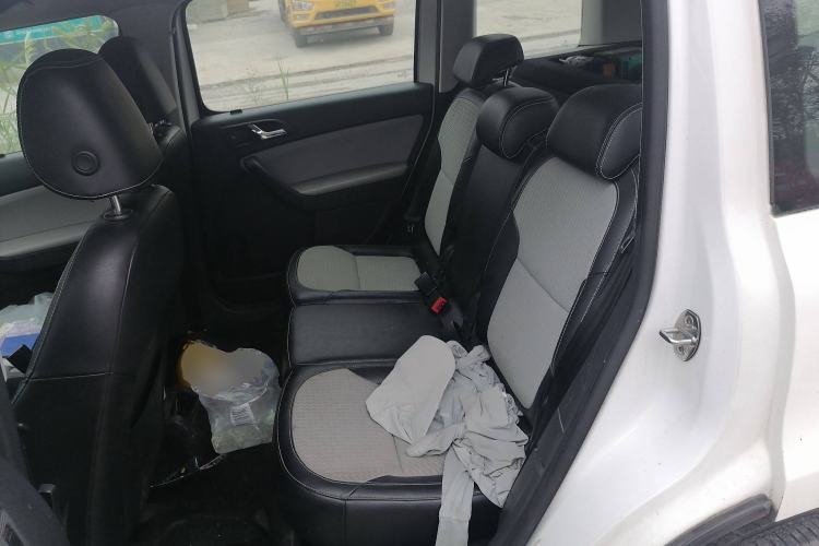 Used Skoda Yeti 2016 1.4TSI Manual Entry-Level Model Left Rear Seat