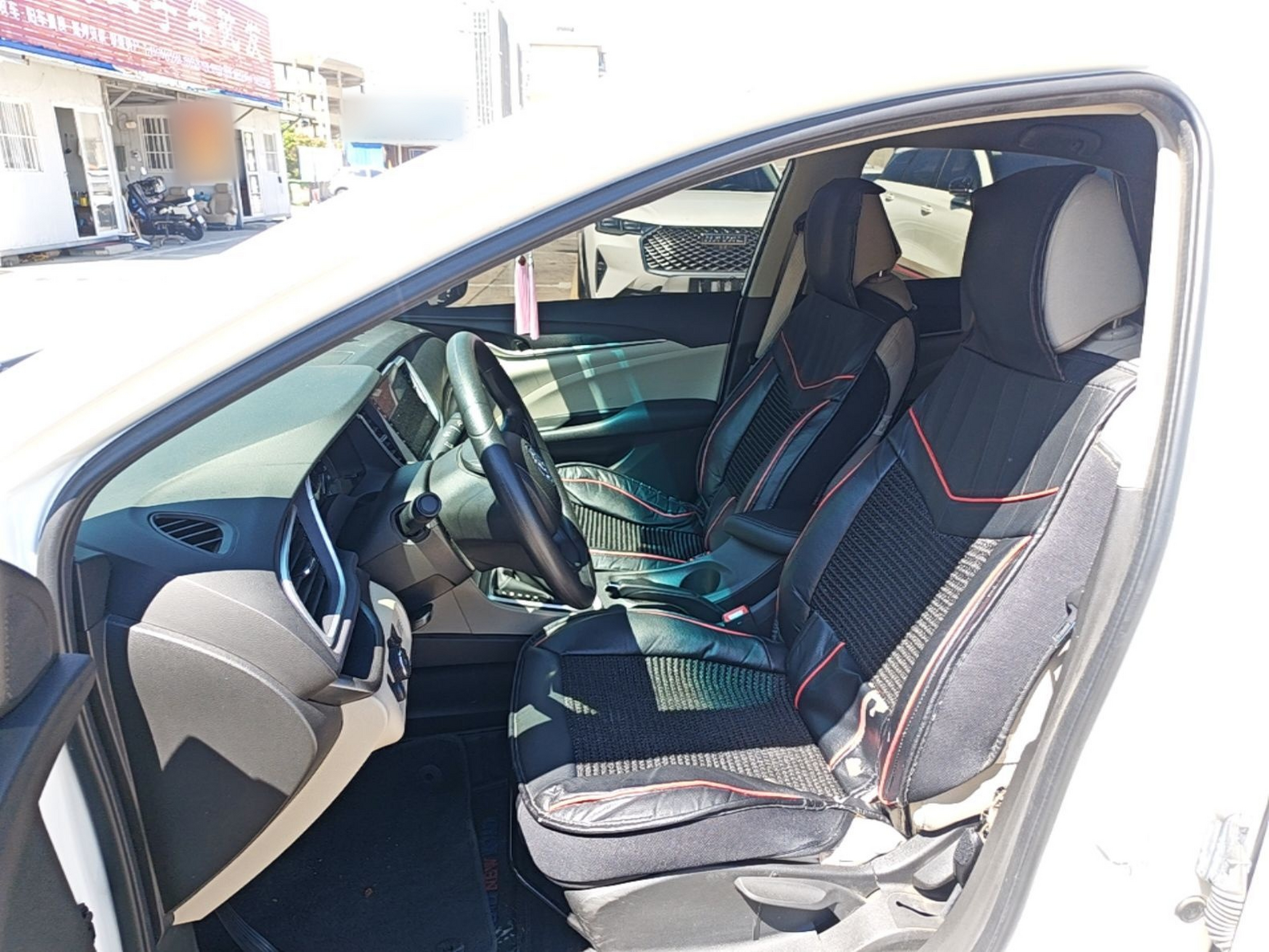 Interior delantero