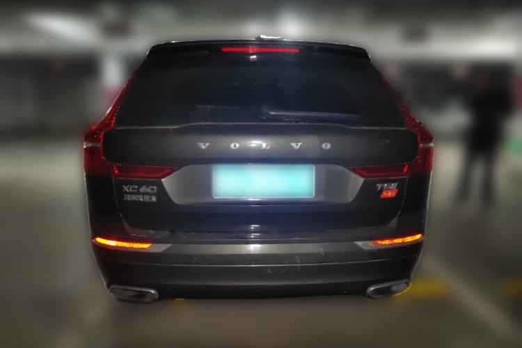 Used Volvo XC60 2019 T5 4x4 Zhiyuan Edition China VI Standard
