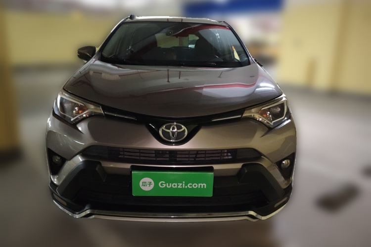 Used Toyota RAV4 2016 2.0L CVT Two-Wheel Drive Urban Edition China V Standard
