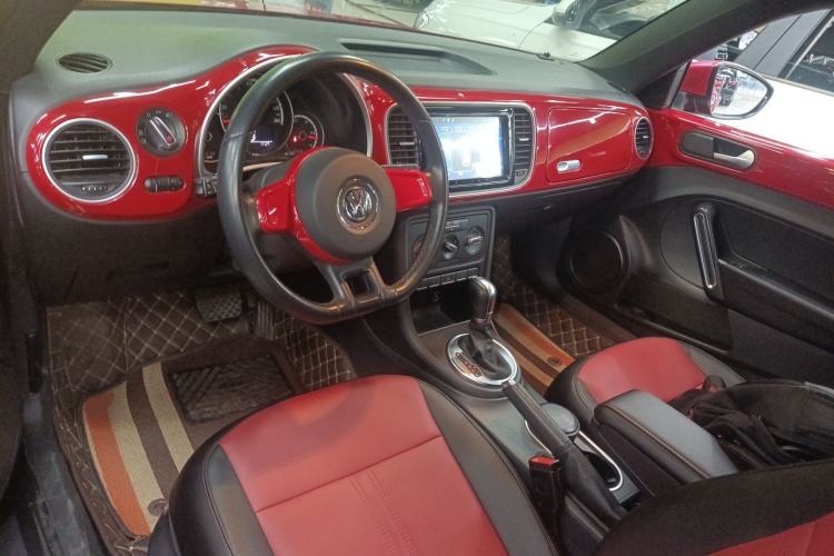 Used Volkswagen Beetle 2014 1.4TSI Fashion Edition Center Console