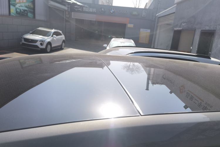 Used ONVO Luxeed L90 2025 Model—Ultra Six-Seater Version Roof