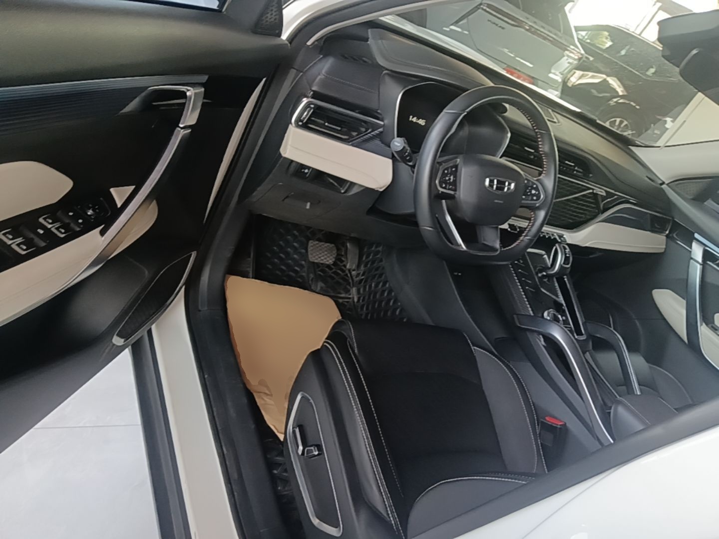 Geely Auto Emgrand X7 Sport 2022 Boyue X 1.8TD DCT Smart Model — снимка 18