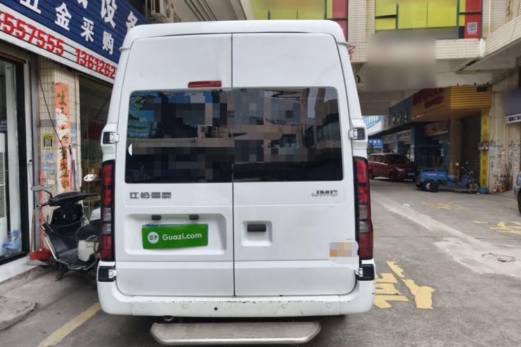 Used JMC Fushun 2022 2.0T Manual Multi-Function Passenger Vehicle Mid-Range High Roof 6-7 Seats
