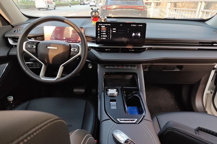 Used Haval H6 2024 1.5T Two-Wheel-Drive Classic Edition
