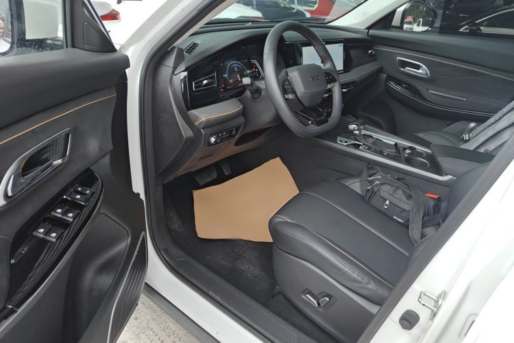 Used Oshan X7 PLUS 2023 Enjoy Edition 1.5T Automatic Prestige Model