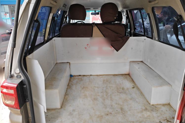 Used FORTHING Lingzhi 2022 M5 1.6L Practical 7-Seater
