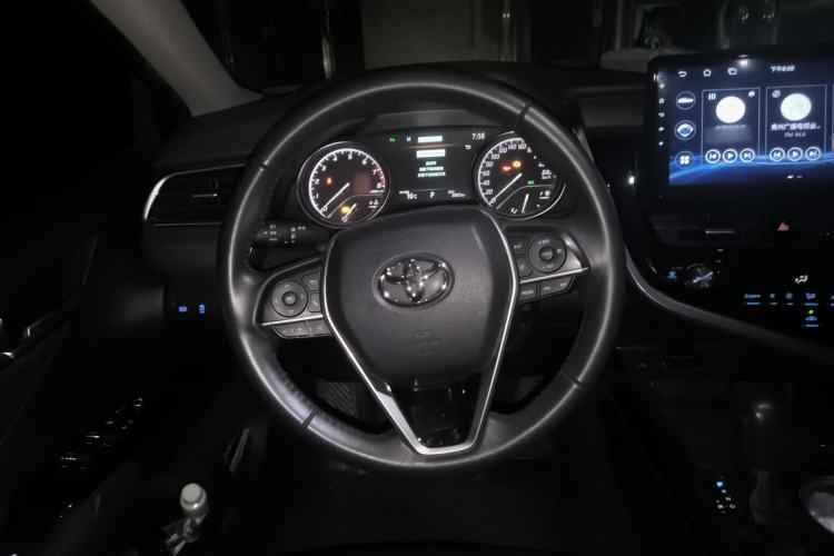 Used Toyota Camry 2021 2.0G Luxury Edition Steering Wheel