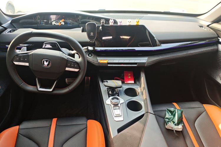 Used Changan UNI-V 2024 1.5T Prestige Sport Edition