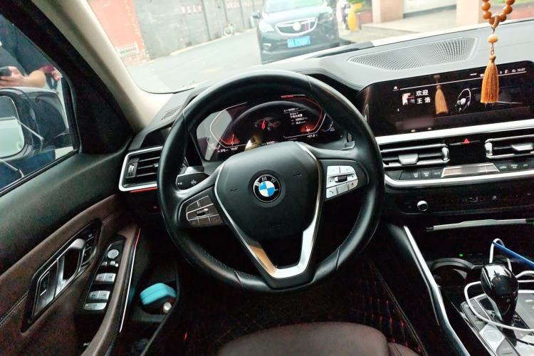 Used BMW 3 Series 2020 325Li First Edition Steering Wheel