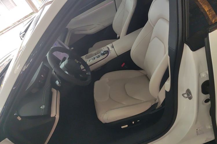 Used Xiaomi Auto SU7 2024 Rear-Drive Long-Range Intelligent Driving Version