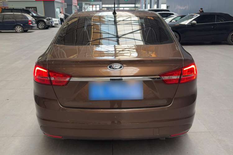 Used Ford Escort 2017 Happiness Edition 1.5L Automatic Fashion Version