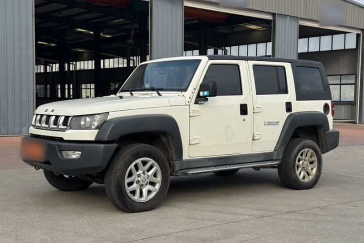 Used BAIC Off-Road BJ40 2016 40L 2.0T Manual All-Wheel Drive Prestige Edition