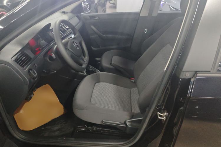 Used Volkswagen Santana 2019 1.5L Automatic Fashion Edition China VI Left Front Seat