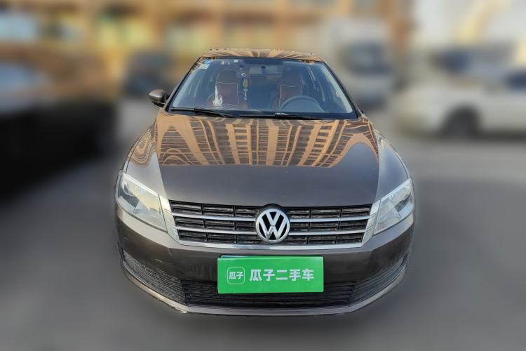 Used Volkswagen Lavida 2013 1.6L Automatic Fashion Edition