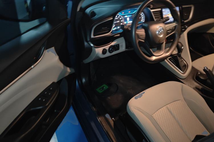 Used Buick GT 2015 15N Automatic Elite Version