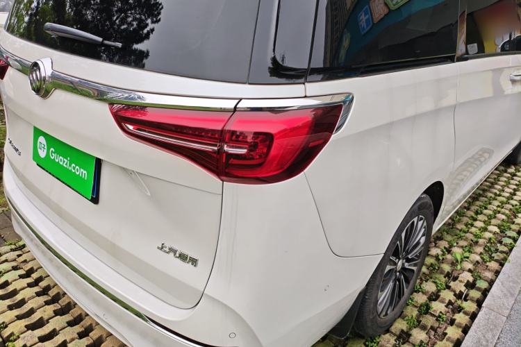 Used Buick GL8 2020 ES Land Cruiser 653T Luxury Model Right Rear Taillight