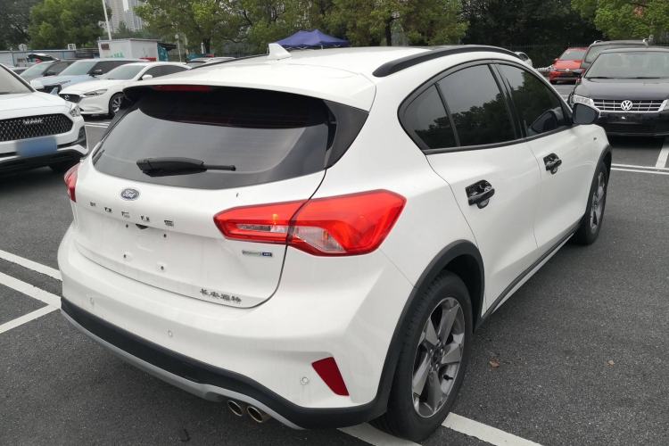 Used Ford Focus Active 2021 EcoBoost 180 Automatic Trendy Model
