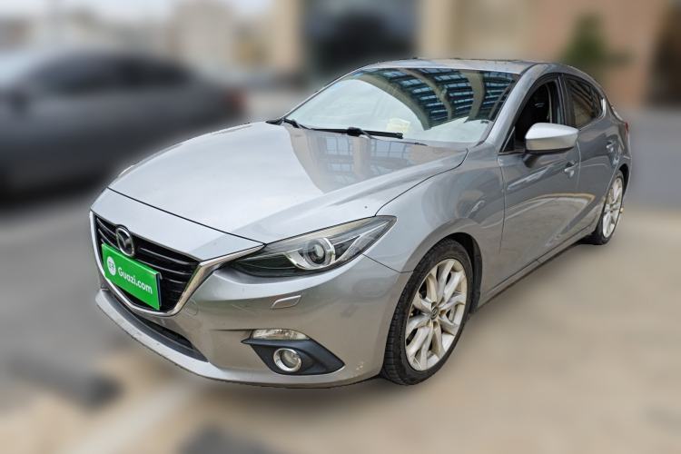 Used Mazda 3 Axela 2014 Hatchback 2.0L Automatic Flagship Model