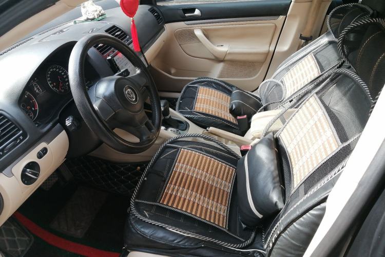 Used Volkswagen Sagitar 2010 1.4 TSI Automatic Luxury Model
