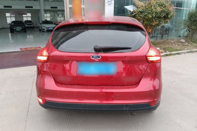 Used Ford Focus 2018 Hatchback Classic 1.6L Automatic Trendy SmartDrive Edition