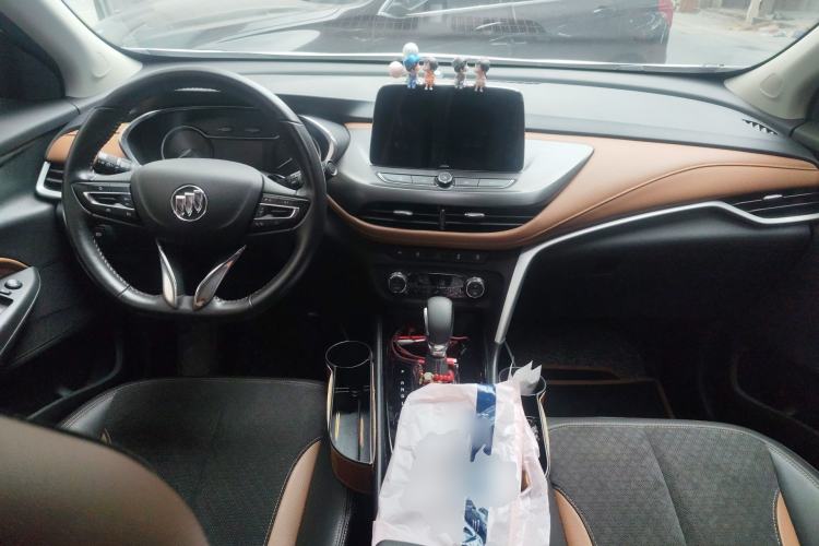 Used Buick Encore 2021 332T CVT Luxury Version Center Console