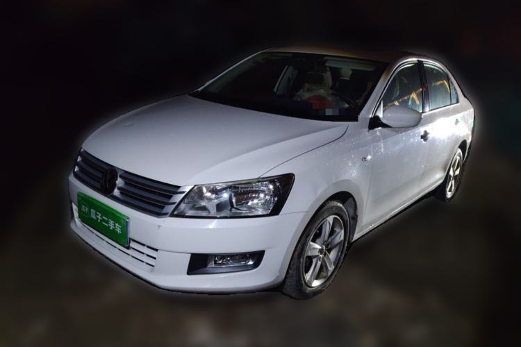 Used Volkswagen Santana 2015 1.6L Manual Comfort Edition