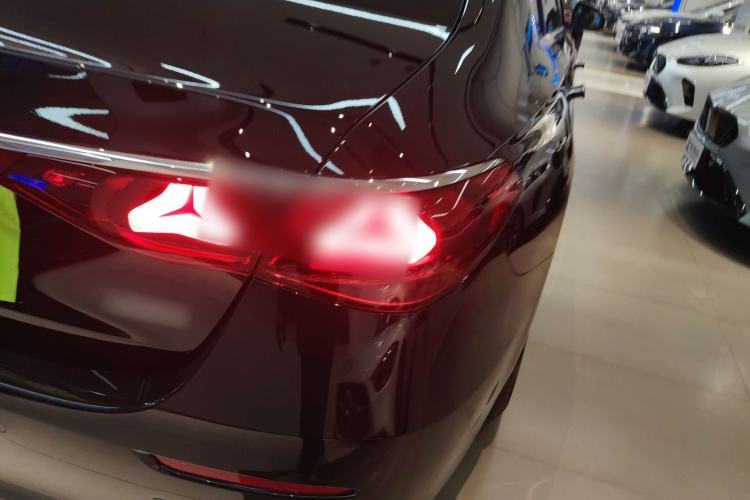 Used Mercedes-Benz E-Class 2026 E 260 L Classic Edition