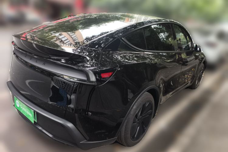 Used Tesla Model Y 2025 Rear-Wheel-Drive Version