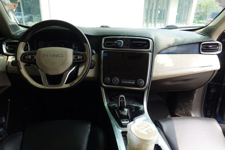 Used Lynk & Co 01 2019 2.0T Two-Wheel Drive Zhaopu Version China VI Standard
