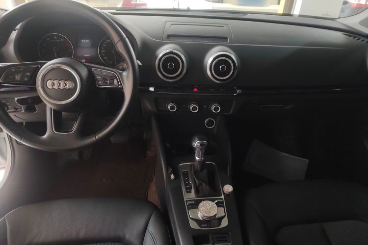 Used Audi A3 2020 Limousine 35 TFSI Fashion Edition China VI Emission Standard