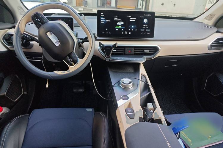 Used Geometry A 2021 Pro Enhanced High-Efficiency Range Version 600 km A600 Cubic Edition