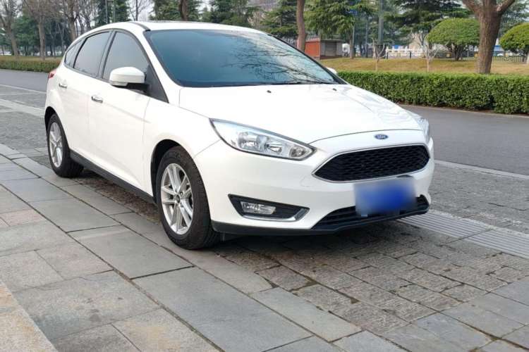 Used Ford Focus 2017 Hatchback 1.6L Automatic Fashion Edition Smart Drive Version