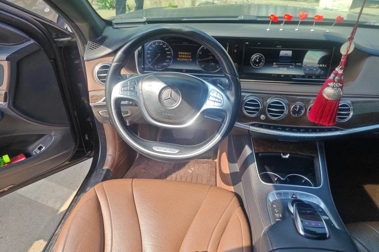 Used Mercedes-Benz S-Class 2014 S 320 L Business Model Steering Wheel