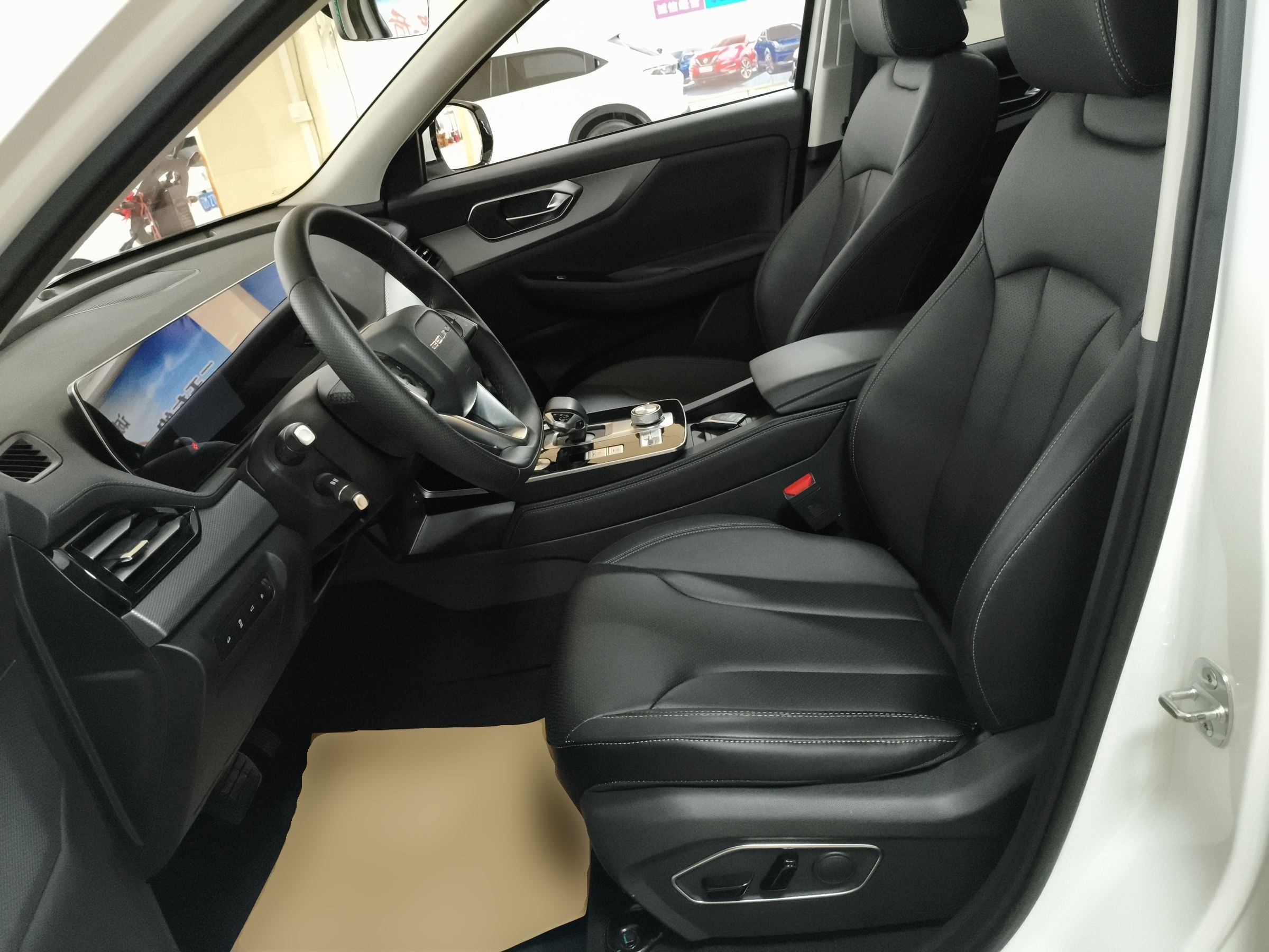 Переднее сиденье в автомобиле