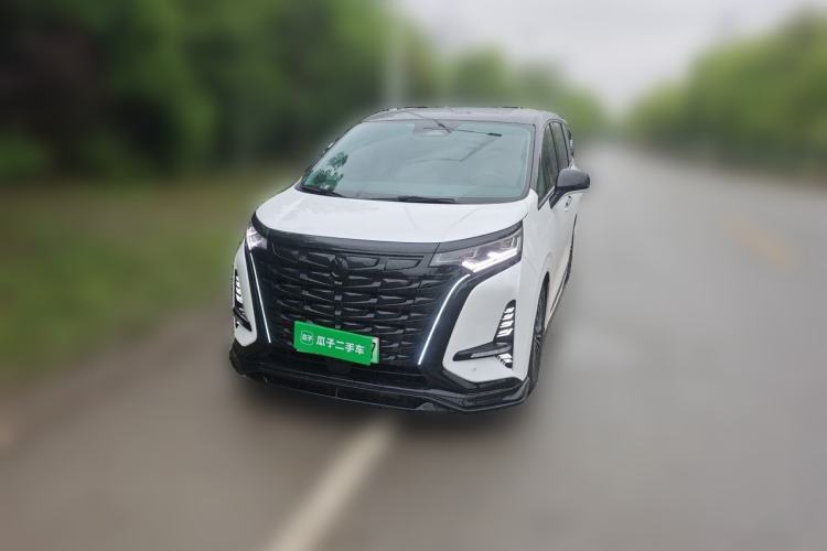 Used Denza D9 2022 DM-i 970 Four-Wheel Drive Prestige Model