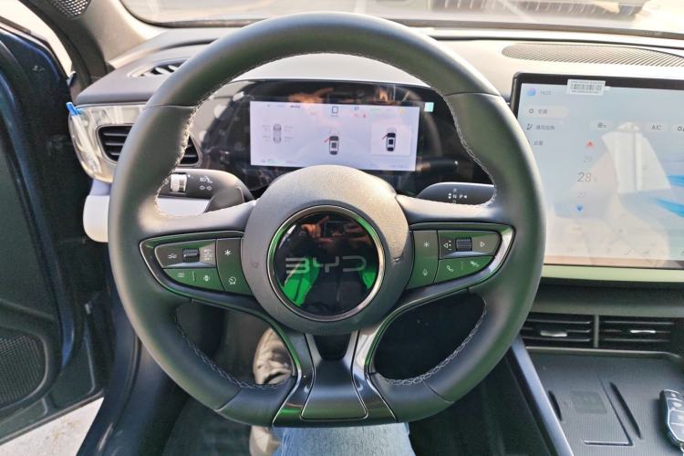 Used BYD Seal 06 New Energy 2025 EV 545KM Flagship Edition Steering Wheel