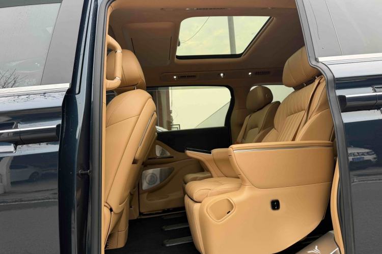 Used VOYAH Dream 2025 PHEV Four-Wheel-Drive Flagship Version – Qiankun Edition Interior 10