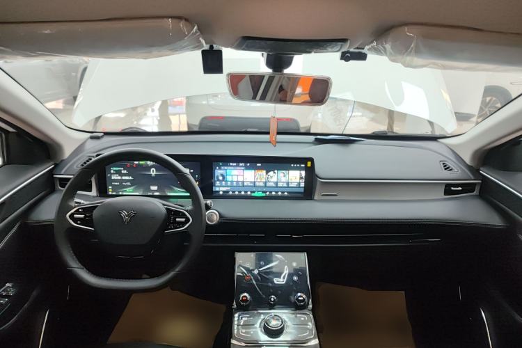 Used NETA U 2023 NETA U-Ⅱ Challenge Edition 400 U Show – Lithium Iron Phosphate