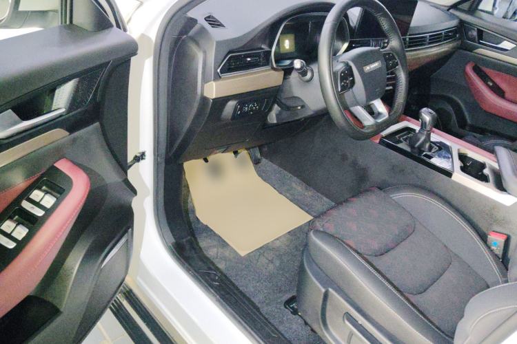 Used JETOUR X70 2023 1.5T Manual Overdrive Version 5 Seats
