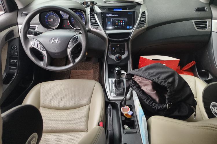 Used Hyundai Elantra (5th Generation / Langdong) 2012 1.6L Automatic Leading Model
